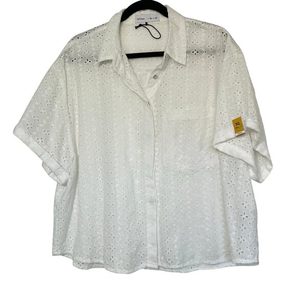 White Cropped Button down Blouse Size XL from Lefties Spain - Picture 1 of 8